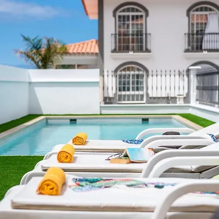 Villa Luxury Holiday Heated Pool *