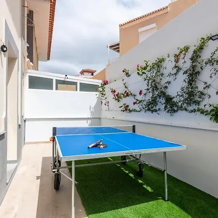 Luxury Holiday Heated Pool